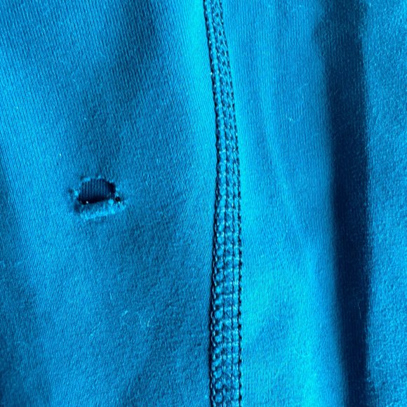 IRideon Women's Green Riding Breeches (Medium) Small Hole Shin Level - Picture 3 of 5